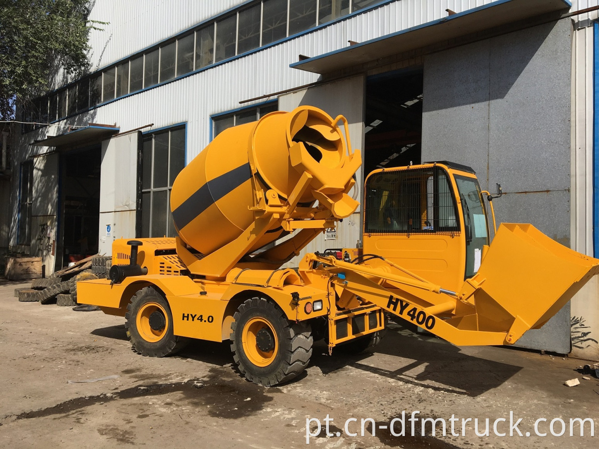 Self Loading Concrete Mixer 5